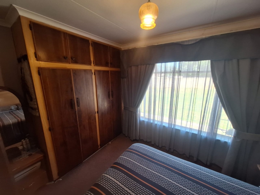 4 Bedroom Property for Sale in Pellissier Free State